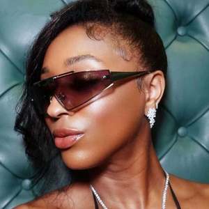 Gafas de Sol de Moda 2025 para Hombre, Estilo Y2K Punk, Protección UV400, Lentes de una Pieza sin Montura, Gafas Deportivas para Mujer - Product Image 2