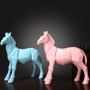 Figura de Caballo Geométrica de Resina, 2 Piezas, Decoración Escandinava para Escritorio, Oficina y Hogar - Product Image 2