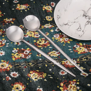 Cuillère et fourchette à salade en acier inoxydable pour mélanger et mélanger des ustensiles en métal durables - Product Image 2