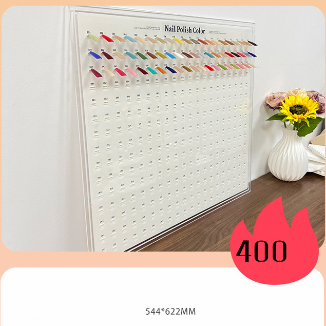 400 couleurs de capsules à ongles offertes