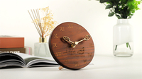 Horloge en bois gravée au laser avec chiffres romains pour la maison, le bureau ou la table – Cadeau idéal
