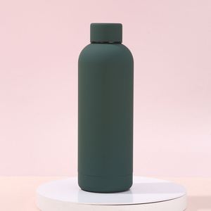 Wholesale Custom Logo Rubber Coated Vacuum <b>Thermos</b> <b>Bottle</b> American Style Sports Water <b>Bottle</b> With Strap - Product Image 4