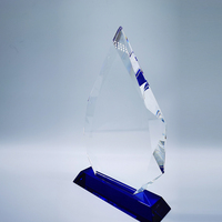 Atasan desain bagus kristal bulat warna dasar piala kristal penghargaan dengan kotak hadiah