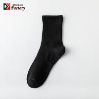 Vente en gros de chaussettes de sport jetables de haute qualité de couleur unie chaussettes unisexes confortables