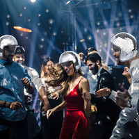 Casque Disco Ball Nouveau Modèle en Gros avec Visière Rétractable et Verre Miroir pour DJ, Soirées en Boîte de Nuit et Spectacles – Vente en Gros