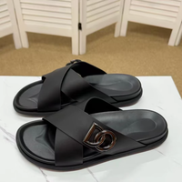 Sneakers de luxe haut de gamme, tongs tendance pour homme et femme, sandales plates antidérapantes, tongs de plage, sandales d'extérieur, chaussures décontractées