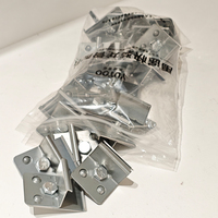 Support de système de salle de bain Cadre de plomberie Accessoires de griffe adjacente