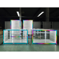 Nouveau design, étui pour magasin de jouets, étagères en verre, armoire murale, vitrine de présentation de la verrerie avec flash lumineux