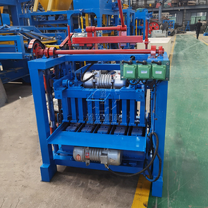 Machine semi-automatique 4-35a pour la fabrication de briques à économie de main-d 'œuvre Machine personnalisée pour la fabrication de blocs de briques de pavage creux en <span class=keywords><strong>béton</strong></span> - Product Image 5