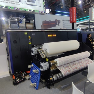 Macchina da stampa tessile a sublimazione industriale di grande formato 2.2M di grande formato Super pesante a 16 teste - Product Image 1