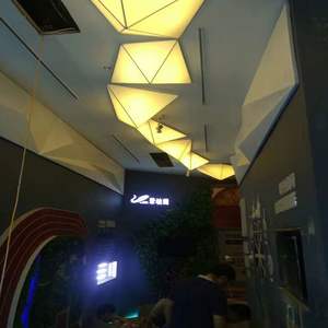 アルミプロファイルフレーム不規則な三角構造しっかりしたブラケットランプ装飾幾何学的デザインストレッチ天井 - Product Image 4