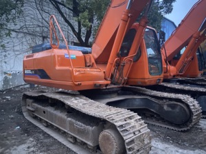 รถขุด DOOSAN DX300LC-9C ขนาด 30 ตัน สภาพ 95% ใหม่ พร้อมใบรับรอง EPA CE รถขุดขนาดใหญ่ Doosan 300 มือสอง doosan220 dh300 - Product Image 1