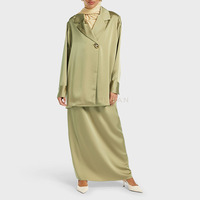 Ensemble Blazer et Jupe Longue en Satin Personnalisé Aschulman pour Femme – Veste Longue à Bouton Unique et Jupe Maxi – Tenue de Soirée de Luxe pour l'Aïd – Ensemble 2 Pièces