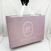 Sacs en papier cadeau écologique en carton avec votre propre logo Boutique Store Chaussures Vêtements Sac d'emballage