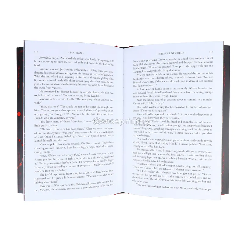 Benutzer definierte Sprayed Edge Hardcover Buch Geprägte Cover Book Romane Drucken mit Papier Staub mantel