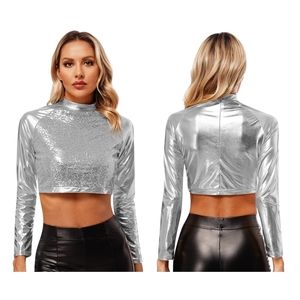 Haut court de performance pour femme, coupe ajustée, à manches longues et col montant, en tissu métallisé liquide, style cyberpunk futuriste, avec logo personnalisé - Product Image 5