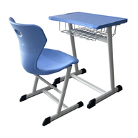 Ensemble de bureau d'étudiant moderne et confortable en acier et bois, avec table d'étude réglable en hauteur pour une utilisation en classe