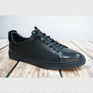 Sneakers alla Moda Completamente Nere in <span class=keywords><strong>8</strong></span> Misure, <span class=keywords><strong>Scarpe</strong></span> da Uomo - Product Image 4