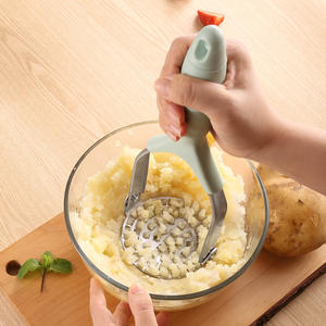 Accessoires de cuisine professionnels <span class=keywords><strong>presse</strong></span>-<span class=keywords><strong>purée</strong></span> en acier inoxydable <span class=keywords><strong>purée</strong></span> de pommes de terre <span class=keywords><strong>presse</strong></span>-<span class=keywords><strong>purée</strong></span> <span class=keywords><strong>presse</strong></span>-fruits - Product Image 2