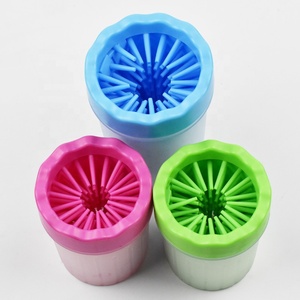 9*10 CM cani gatto piede lavaggio tazza animali domestici zampa massaggio tazza 100 pz/cartone morbido Silicone spazzola tazza di lavaggio per cani gatti - Product Image 1