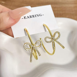 Boucles d'oreilles tendance en gros Dingran, bijoux mignons, plaqué or 18 carats, longues boucles d'oreilles à nœud papillon, zircon, boucles d'oreilles d'été pour filles - Product Image 2