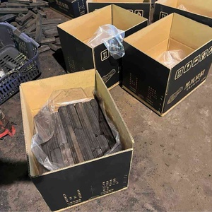 Carbón Vegetal en Briquetas Hexagonales de Aserrín, Listo para Venta Minorista, Caja de 12 kg, Grado A, para Hogar, Hookah y Barbacoa - Product Image 3