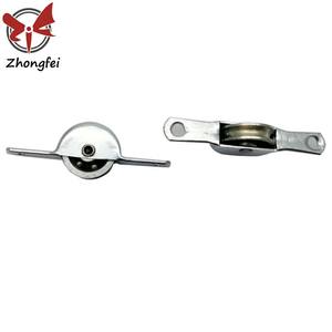 Rueda de abulón 696 rodamientos de bolas de acero cromado <span class=keywords><strong>18mm</strong></span> ranura en U Fly Screen ventana de vidrio rodillo malla puerta rodillo rueda de acero de hierro - Product Image 3