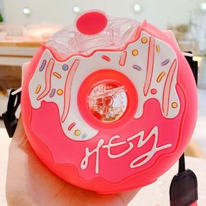 Bouteille d'eau sport anti-fuite pour extérieur 13oz en forme de donut avec paille et sangle d'épaule pour enfants, filles et tout-petits - Product Image 5