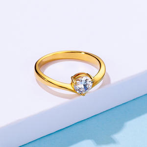 Anillo de Diamantes con Corte Brillante Redondo en Plata, Joyería de Compromiso para Mujer - Product Image 3