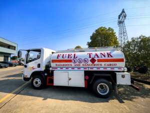 Hete Verkoop Faw 4000l-6000l Professionele Helikopter 4*2 Vliegtuigen Vliegtuigbrandstof Tanktank Tankwagen In Dubai - Product Image 4