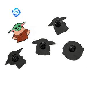 เข็มกลัดโลหะรูปดาว <span class=keywords><strong>Yoda</strong></span> สุดน่ารักป้ายน้ำมันหล่นตกแต่งด้วยหมุดโลหะอัลลอย - Product Image 4