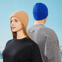 Bonnet d'hiver exclusif épaissi pour couples, chaud, tricoté, avec protège-oreilles, pour le cyclisme, anti-froid, brodé