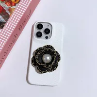Étui de téléphone en cuir avec fleur de rose 3D, coque arrière rigide antichoc compatible avec iPhone 16E 16 15 14 13 12 11 Pro Max