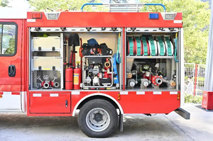 Camión <span class=keywords><strong>de</strong></span> <span class=keywords><strong>Bomberos</strong></span> <span class=keywords><strong>de</strong></span> Emergencia para Aeropuerto <span class=keywords><strong>Iveco</strong></span> 4X2 Mini - Product Image 4