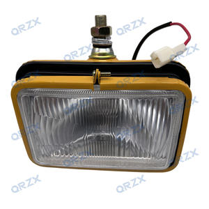 Accessoires pour excavatrice Lampe carrée en fer H4 12V Kobelco Hitachi Phare universel Coque en fer Grand bras Lampe d'éclairage <span class=keywords><strong>OLIVER</strong></span> - Product Image 6