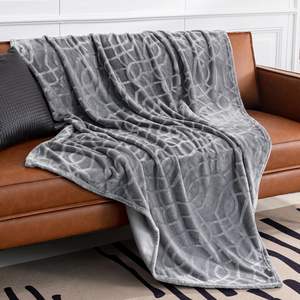 ผ้าห่มผ้าสักหลาดขนปุยกำมะหยี่ดีไซน์ลายนูนสำหรับตกแต่ง3D หรูหราทุกฤดู - Product Image 5
