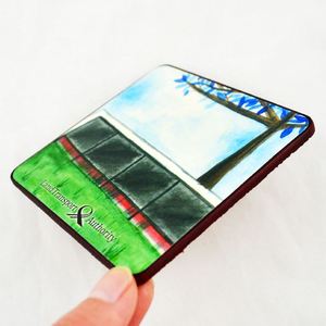 Posavasos Cuadrado de Corcho Ecológico de 9x9cm con Impresión UV Personalizada y Logotipo, para Portavasos, con Impresión Sostenible - Product Image 5