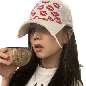 Casquette de baseball unisexe nouvelle arrivée Y2K avec broderie sur les lèvres, casquette de camionneur vintage américaine pour femmes, casquette de marque streetwear tendance pour hommes - Product Image 1