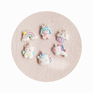 100 pièces dessin animé <span class=keywords><strong>licorne</strong></span> <span class=keywords><strong>arc</strong></span>-<span class=keywords><strong>en</strong></span>-<span class=keywords><strong>ciel</strong></span> fille déco pièces résine Flatback Cabochon Scrapbooking Slime breloques bijoux à bricoler soi-même épingle à cheveux artisanat - Product Image 4