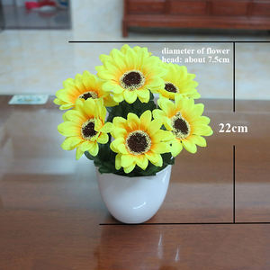 Vente en gros de petites fleurs de chrysanthème en soie <span class=keywords><strong>bonsaï</strong></span> avec <span class=keywords><strong>pot</strong></span> en plastique pour décoration de fenêtre - Product Image 4
