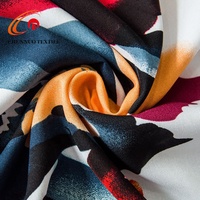 CHUNNUO Textile 30*30 68*68 100 tissu de rayonne tissu de rayonne 120gsm avec imprimé de fleurs pour robe d'été