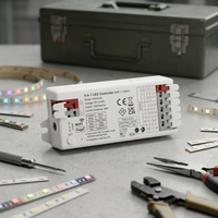 Contrôleur professionnel 5-en-1 PWM à couleurs vives réglables 12-48V BT/WiFi/Tuya Smart Life RF pour bande LED musicale 4 canaux