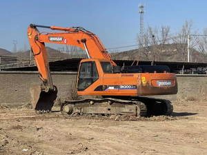 Excavadora Doosan 90% original de Corea, nueva excavadora de orugas hidráulica Doosan de 30 toneladas, excavadora usada en venta - Product Image 5