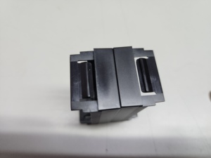 Entreprises de moulage par injection de qualité supérieure, personnalisation de produits en plastique, couvercle en plastique pour serveur - Product Image 3