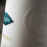 Étiquettes personnalisées de qualité supérieure, imprimées en feuille d'or, gaufrées, autocollants en papier texturé pour l'emballage des bouteilles de vin rouge