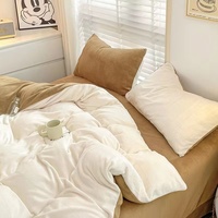 2023 flanelle nouveau Design personnalisé dessin animé solide imprimé pour housse de couette et taies d'oreiller en flanelle