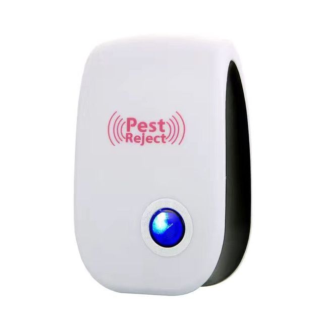 Ultrasonic Pest Repeller High Power Mosquito Mouse Repellent Device Electronic Bug Rodent Repeller With Night Light