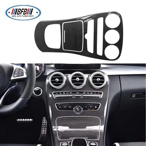 Couverture de console centrale en fibre de carbone sèche, accessoires intérieurs de voiture pour <span class=keywords><strong>Mercedes</strong></span> W205 C180 C200 C250 C63 - Product Image 1