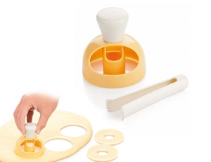 Moule à beignets américain grand format avec pinces à tremper, outil de cuisson, moule à biscuits en plastique imprimé, accessoires de cuisine créatifs pour pain creux - Product Image 5