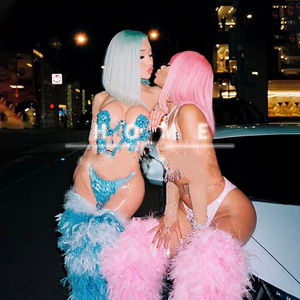 زي رقص غوغو مثير للحفلات والنوادي الليلية بأسلوب غربي فاخر للنساء، مصنوع من البوليستر 100٪، مزين بالأحجار الكريمة والريش - Product Image 1